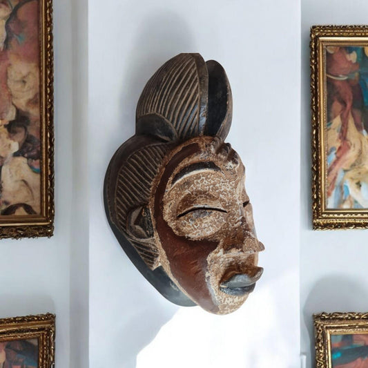 Máscara etnia Punu ( Gabon arte africano)  Punu ethnic mask ( Gabon African art)