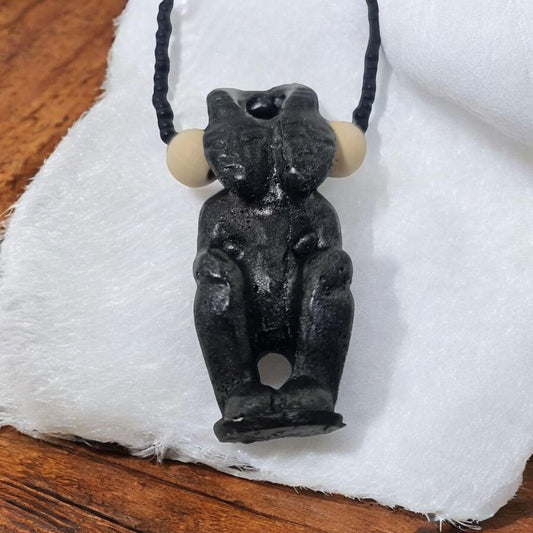 Egguns twins protection amulet Vodun ritualized pendant, secrets of the vodoun Fon, Contact with the egguns