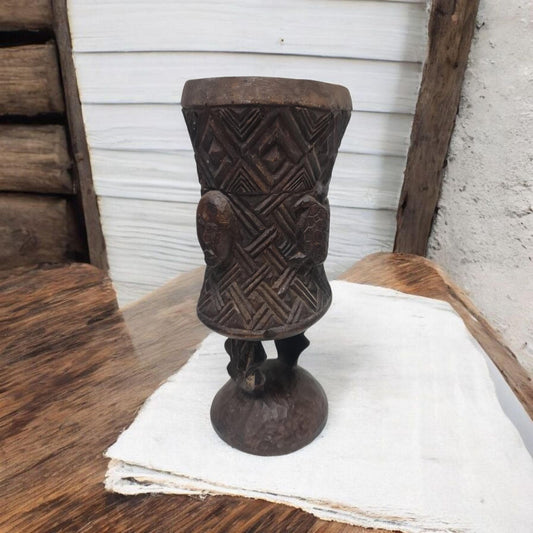 Deco art Jarra tallada   , arte Africano , Vintage , hecho a mano
