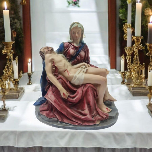 estatua Nuestra Señora de la Piedad  , virgenes y santos catolicos