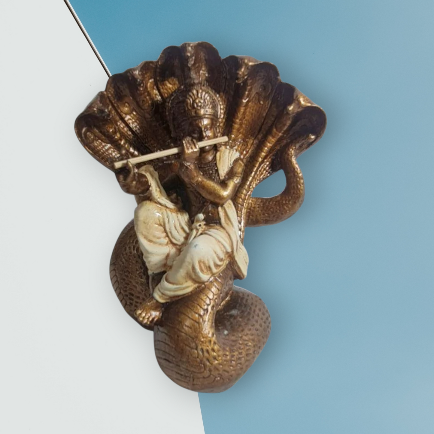 Buda protegido por el rey de los nagas