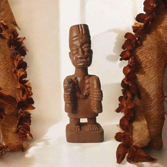 estatua de madera Yoruba Babalawo Santeria Palo Mayombe