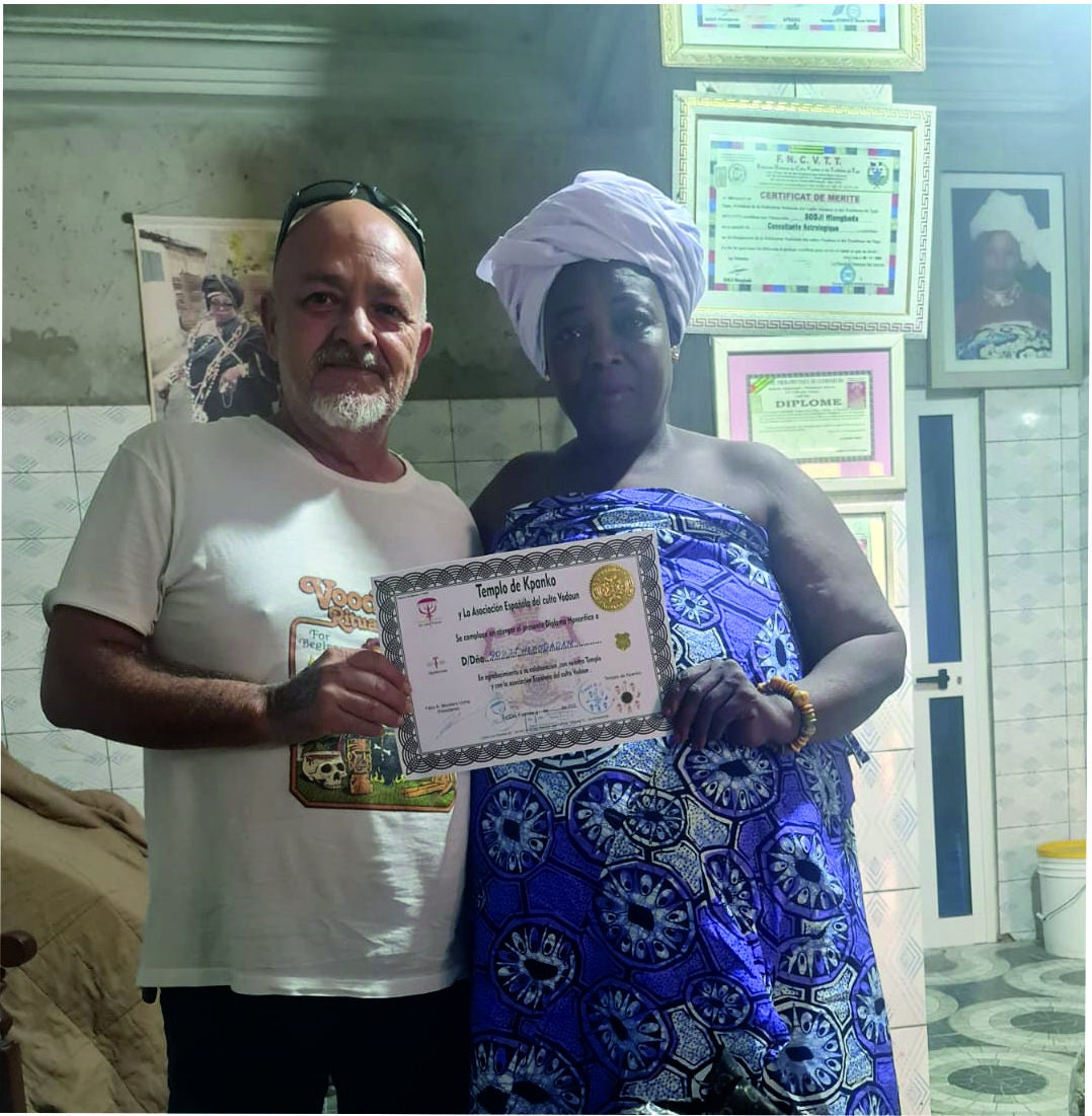Amuleto africano Atracción y proteccion de Mami Wata ,  arte africano , recetas ancestrales , producto original