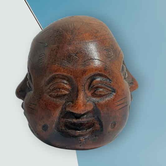 cabeza de Buda de cuatro caras