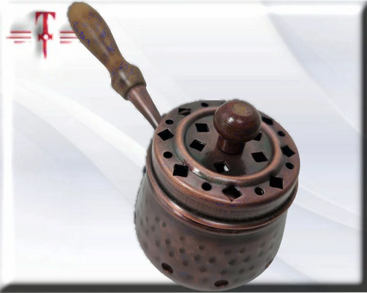 Incensario de metal con mango madera