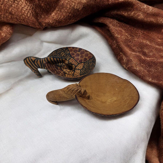 Pareja de cuencos de madera con animales Arte africano , Galería de Arte , antigüedad , Artesanía africana