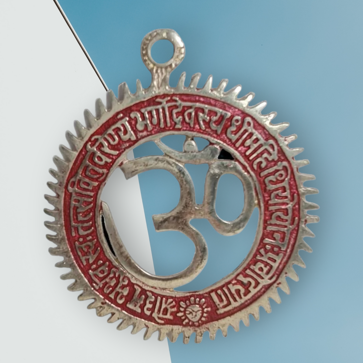 Colgador Om