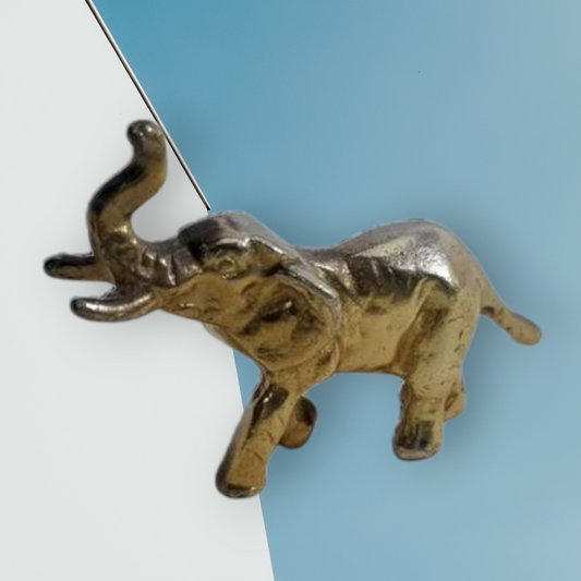 Elefante de metal
