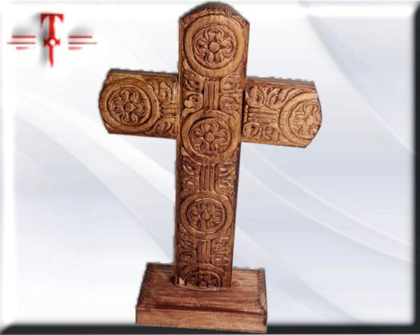 cruz para altares 21cm La cruz es uno de los símbolos ancestrales mas utilizado por las distintas civilizaciones