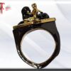 Anillo Mujer con pantera A118 gracias a las diversas formas y estilos que se pueden crear con el acero inoxidable