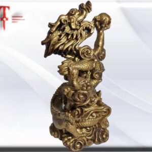 Estatua Feng sui Dragon Chino La forma enrollada de la serpiente o dragón jugó un importante papel en la antigua cultura china.