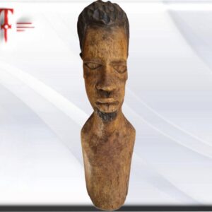 Busto Yoruba Nigeria ref132 Son figuras humanas talladas en diversos tipos de madera representan a personajes de importancia para la vida de la comunidad
