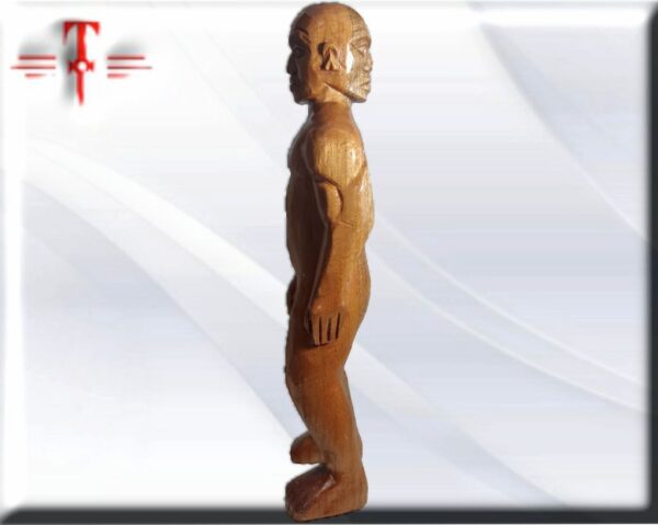 Muñeco Agriyelu de madera se utiliza como eshu en el signo Osalofobeyo. peso: 448 gr material : madera dimensiones: 33 CM / 12.99"
