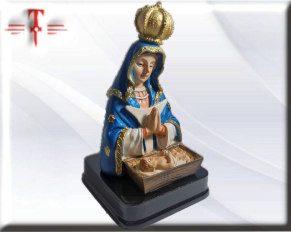 Virgen de Altagracia es una advocación mariana católica considerada como la «madre protectora y espiritual del pueblo dominicano
