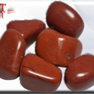Jaspe rojo El jaspe rojo es una piedra asociada al 1º chakra, promueve el arraigo, la fuerza y la seguridad. Suele ser indicada para energizar el cuerpo y aportarle vitalidad. Se considera una piedra de limpieza y equilibrio. A nivel curativo se dice que ayuda a desintoxicar el sistema circulatorio. Piedras de dos a tres centímetros y pulidas Minerales originales , importados de Brasil Las piedras, se pueden sentir, cada una tiene su propia energía, la cual se transforma y cambia con las energías de quien las posee o del ambiente, sólo es cuestión de estar atentos y percibirlos.