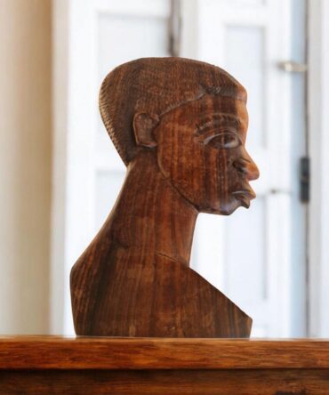 Talla Antigua Mujer Africana (Mali) – Exclusiva Pieza Decorativa de Galería (30 cm)