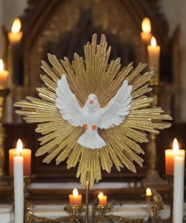 Espíritu Santo , Santos y Vírgenes católicos , productos Religiosos