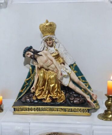 Figura de la Virgen del Camino de León en Resina – 20 cm,  productos Religiosos