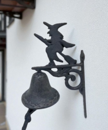 Campana de pared Bruja