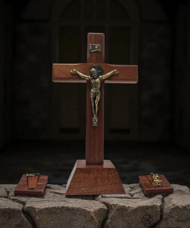 Cruz San Benito  , Santos y Vírgenes católicos , productos Religiosos