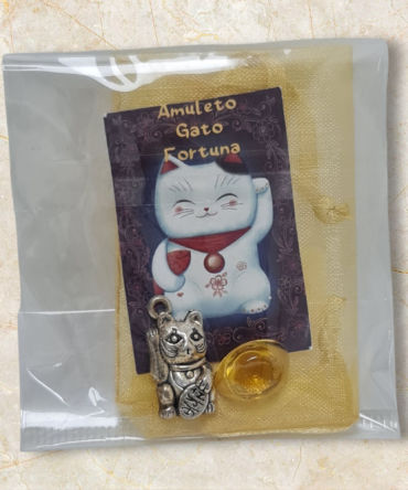 amuleto gato chino de la suerte