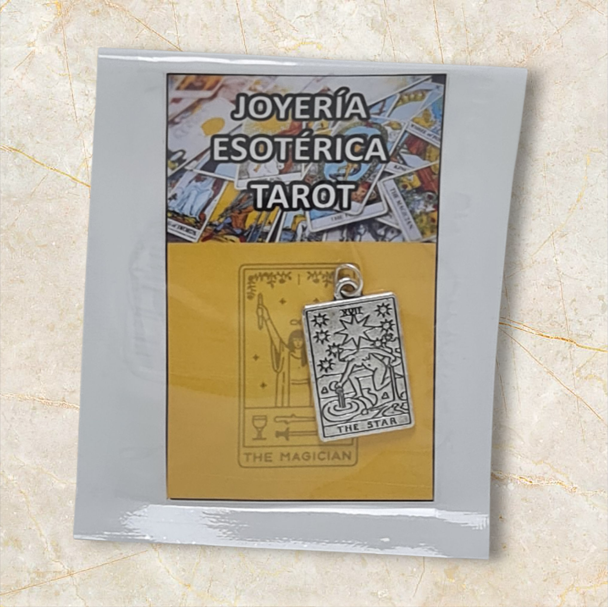 colgante tarot