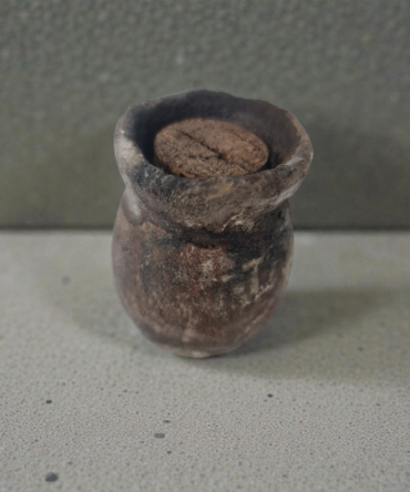 Fetiche para Protección en el Negocio y Hogar - Vodoun de Benín (7 cm)