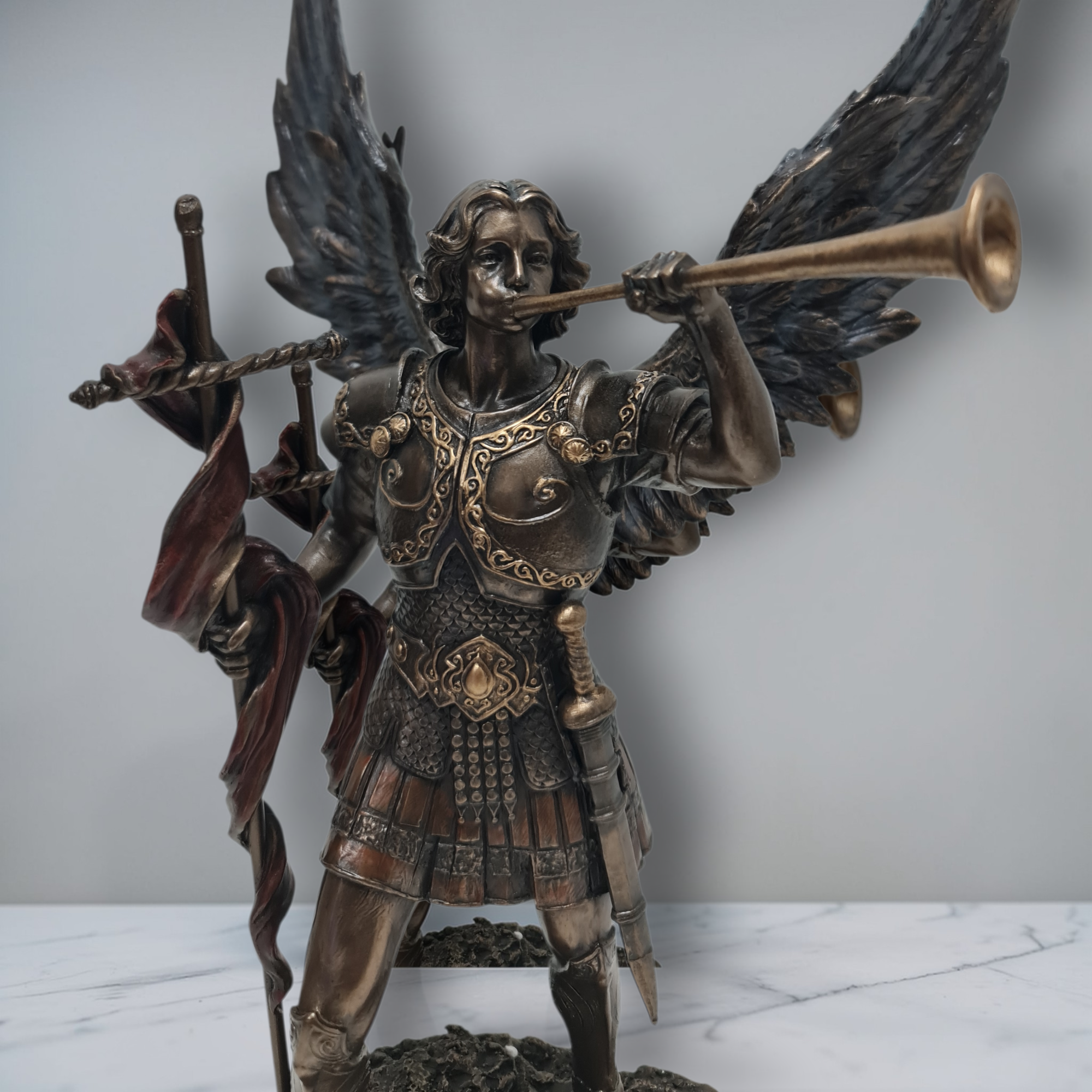 Arcángel San Gabriel con trompeta - Imagen 4