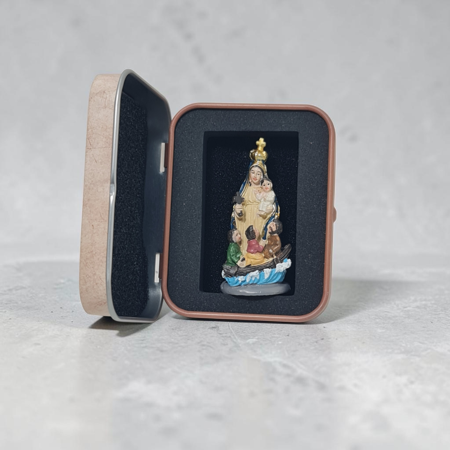 caridad del cobre lata - Imagen 2