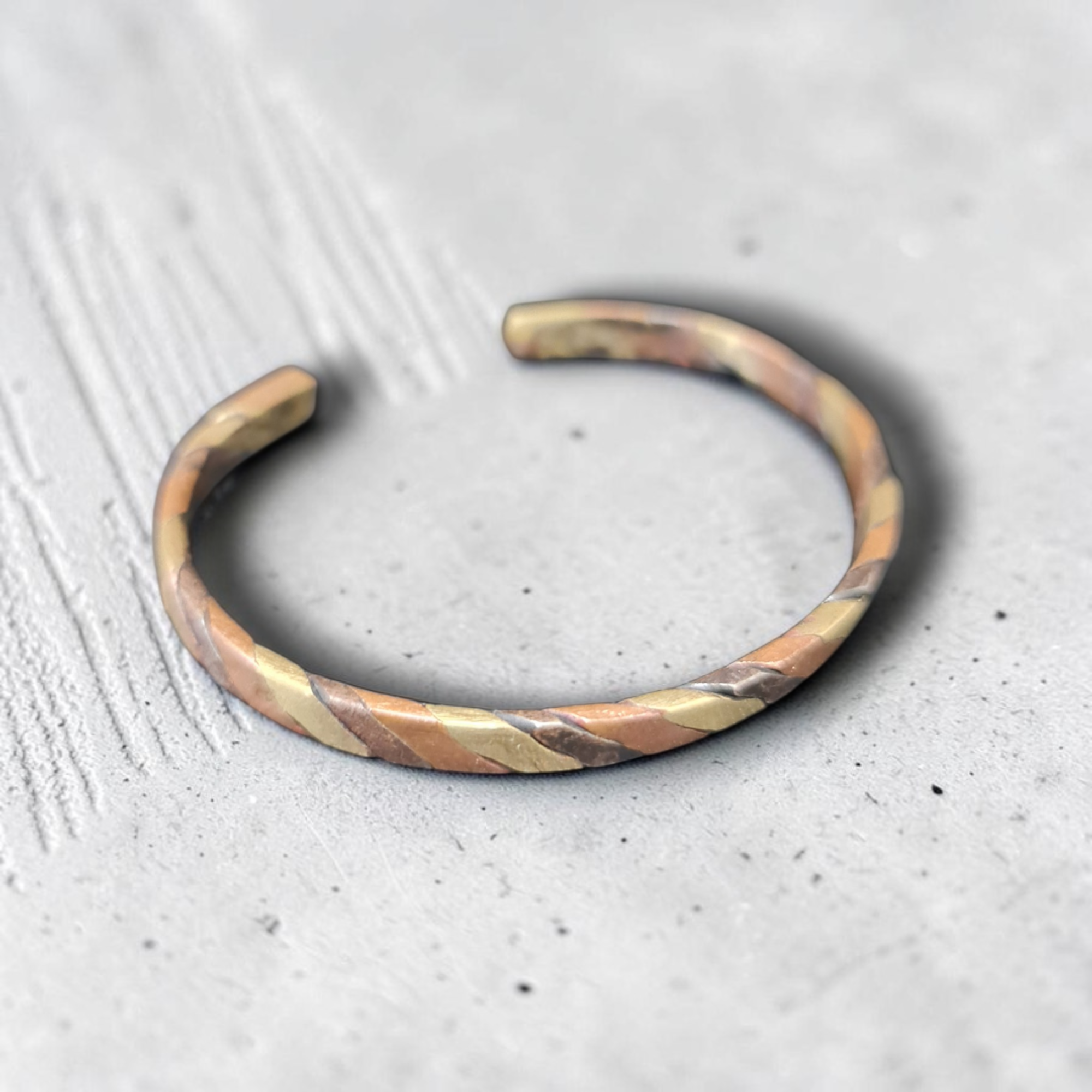 Brazalete de protección plano , Vodun Maman Tchamba , Sistema Fon de Benín