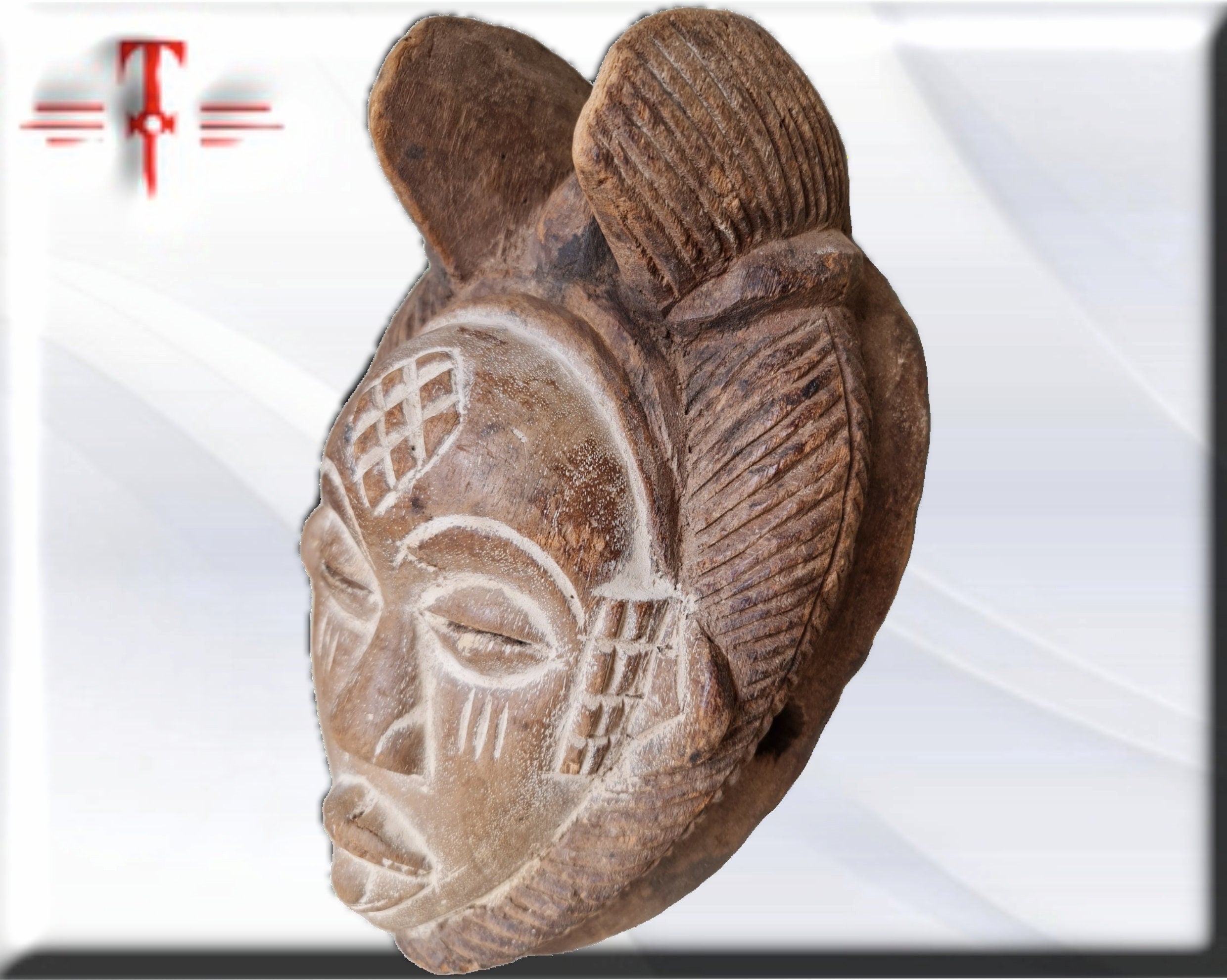 Máscara Antigua Punu (Gabón) – Arte Africano del Siglo XX - Imagen 2