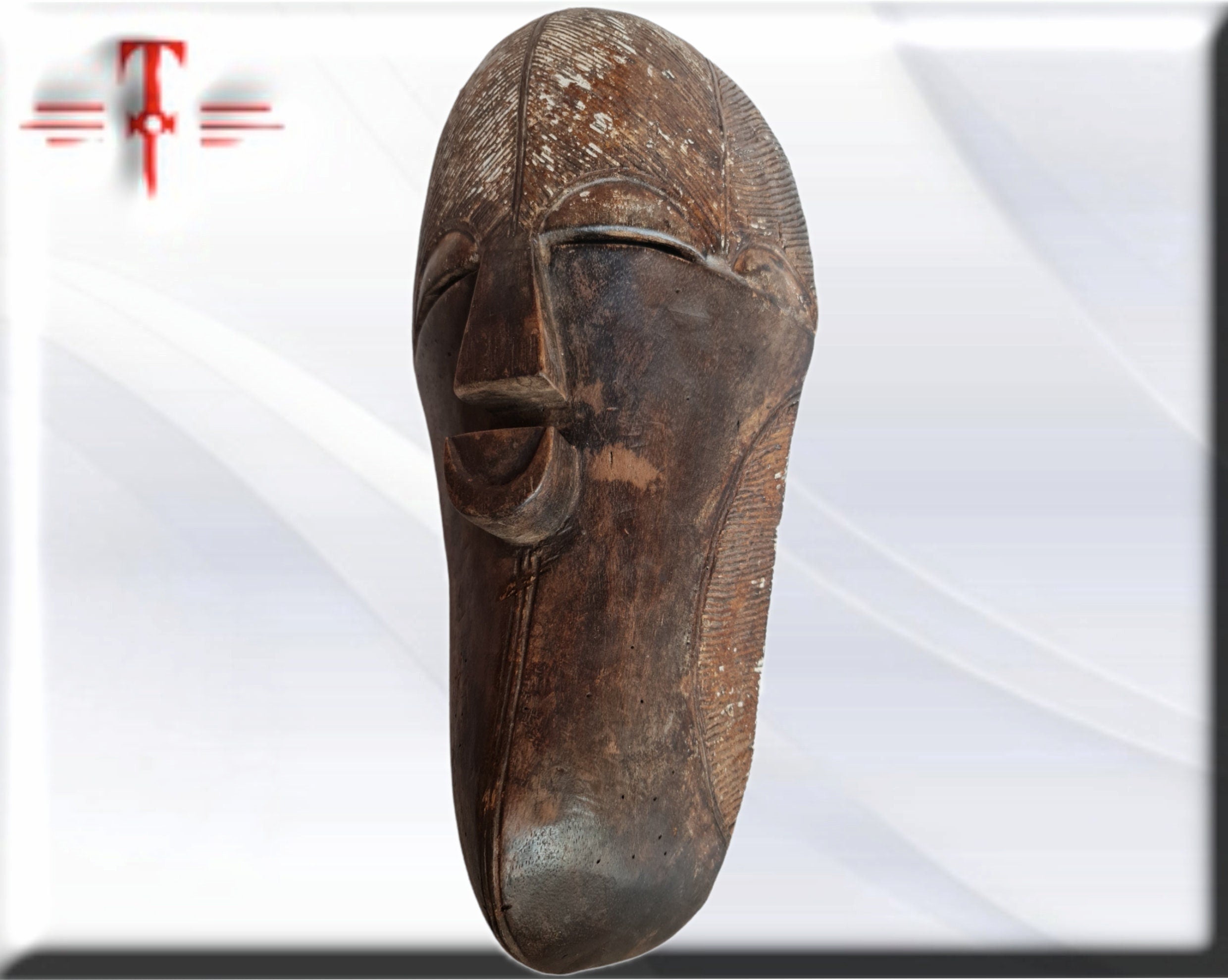 Máscara Antigua Igbo (Nigeria) – Arte Africano del Siglo XX (46 cm) - Image 4