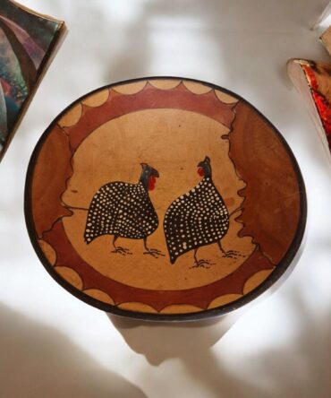 Plato Hondo con diseño guineos Arte africano , Galería de Arte , antigüedad , Artesanía africana
