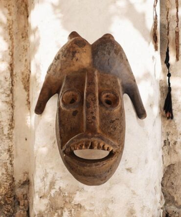 Máscara Antigua Yaca (Congo) – Arte Africano del Siglo XX