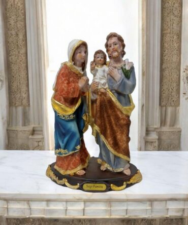 Sagrada Familia , virgenes y santos catolicos