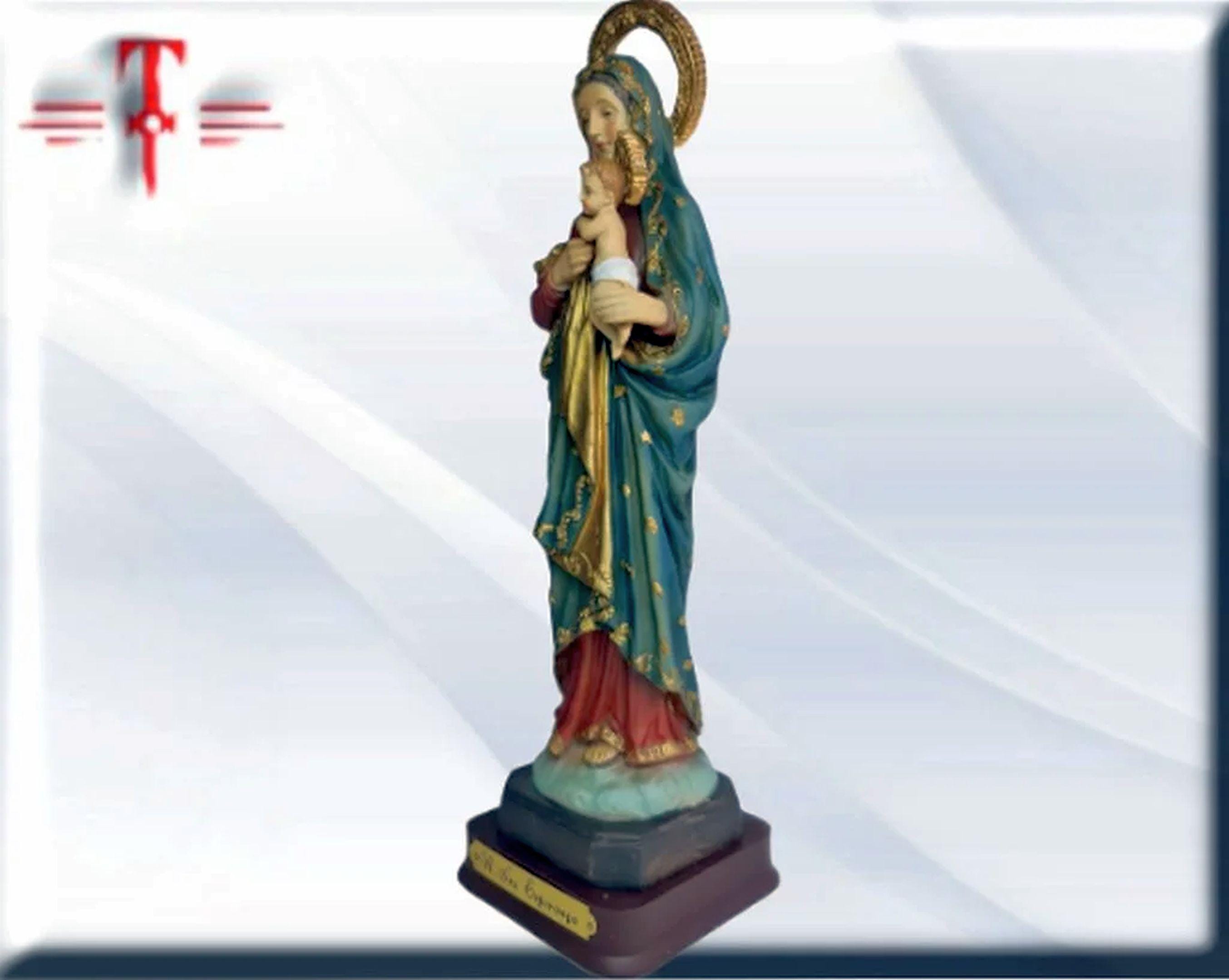 Figura de la Virgen de la Esperanza en Resina – (15 cm) , productos Religiosos - Image 2