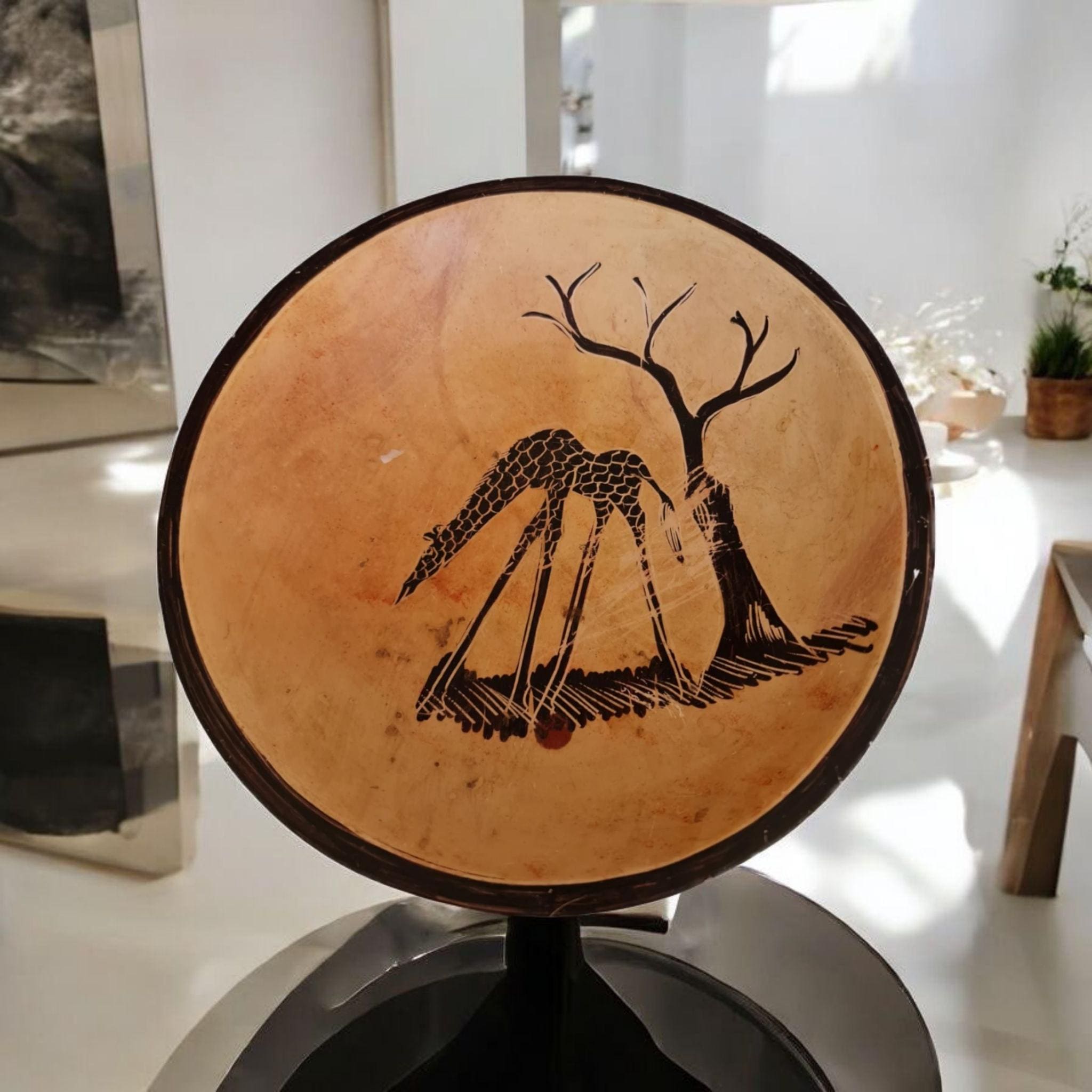 Plato Hondo con diseño Animales Piedra Arte africano , Galería de Arte , antigüedad , Artesanía africana