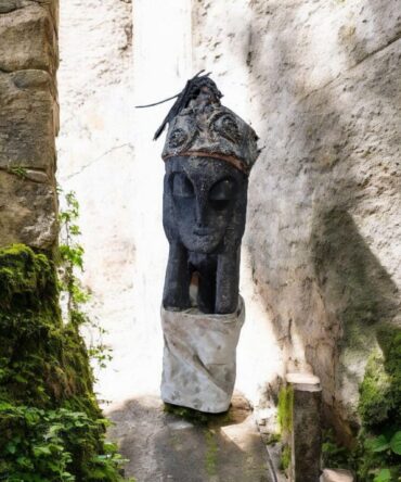 African nɔ gbɔnye fetish , secrets of African vodun . original from Africa