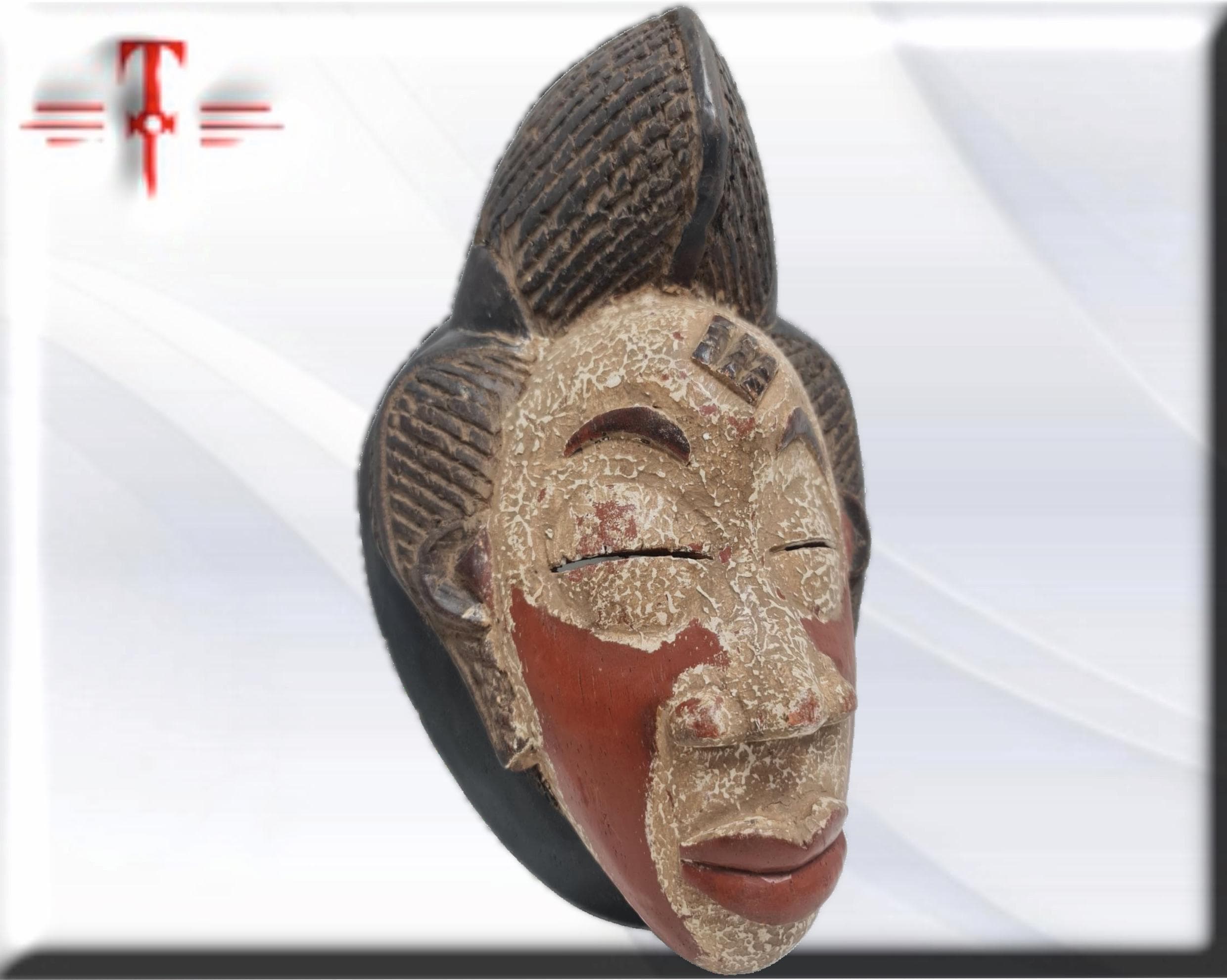 Máscara Antigua Punu (Gabón) – Arte Africano del Siglo XX (32 cm) - Image 3
