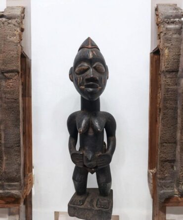 Fetiche africano Congo Tribal  , arte Africano , Galería de arte , hecho a mano