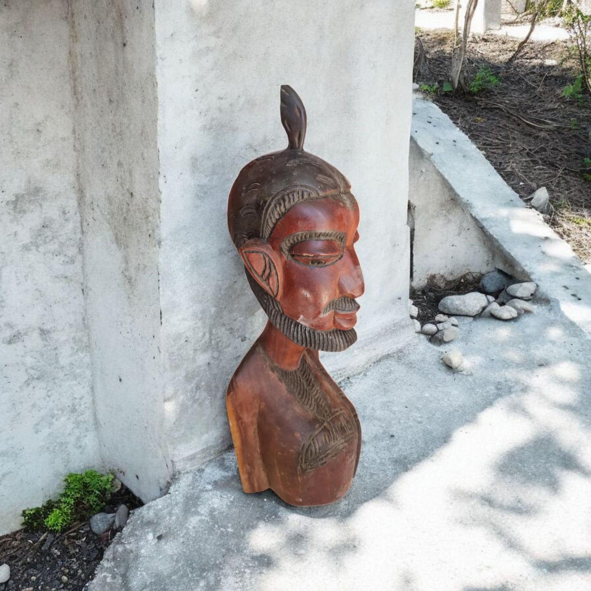 Escultura Busto de Hombre Africano (Mali) – Gran Formato del Siglo XX (54 cm / 5.7 kg)