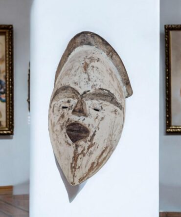 Máscara Antigua Galoa (Gabón) – Arte Africano del Siglo XX