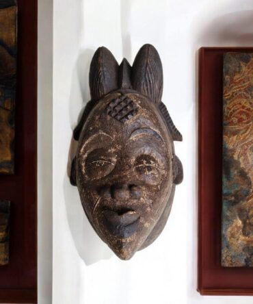 Máscara Antigua Punu (Gabón) – Ref: 236 – Arte Africano del Siglo XX