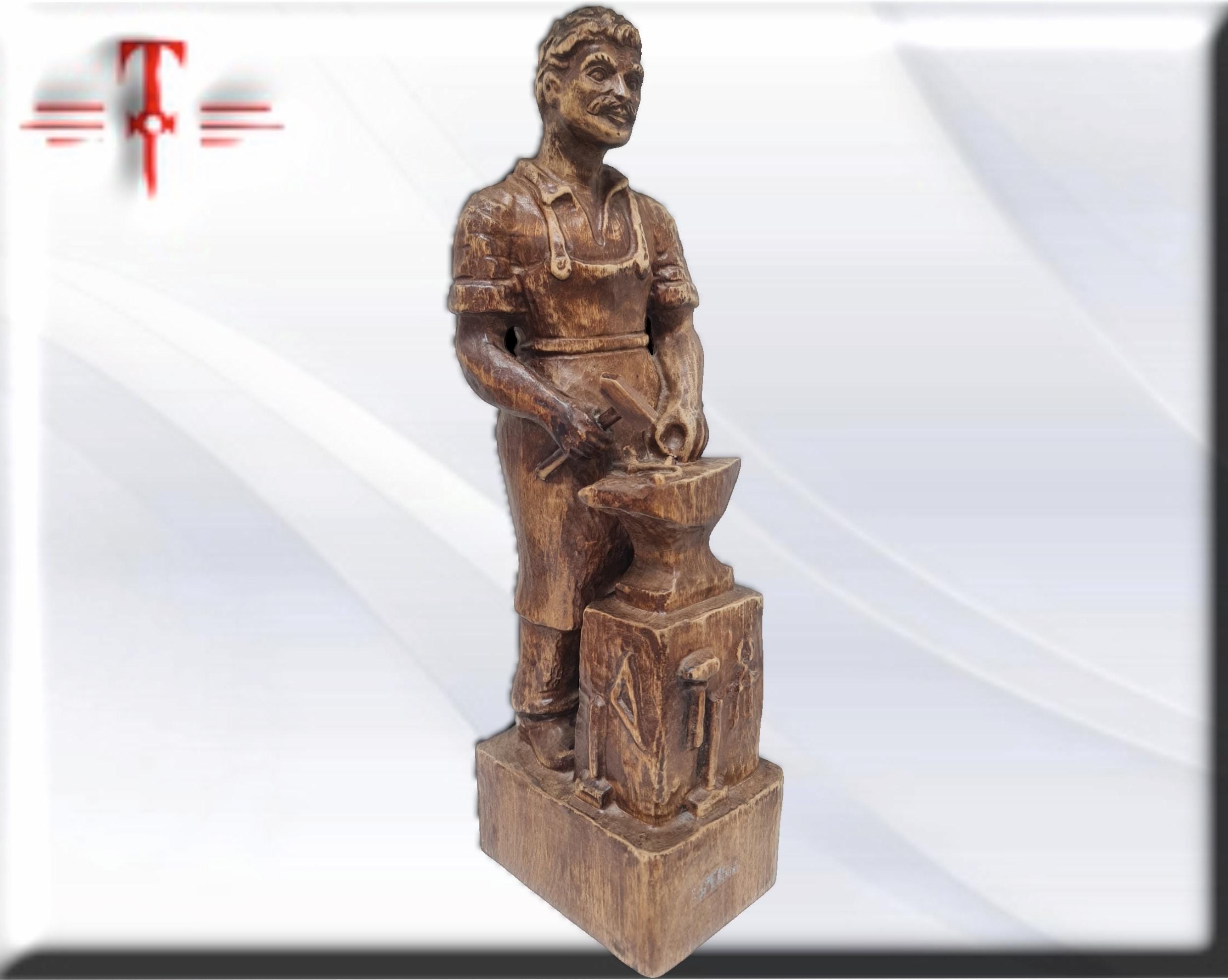 Estatua Herrero tallado a mano 42cm Hand-carved blacksmith statue 42cm - Image 3