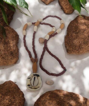 Amuleto de poder hueso , ritualizado Vodun , secretos del vodoun Fon
