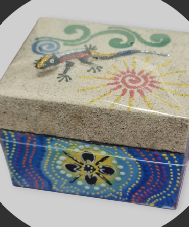 Caja decorativa lagarto