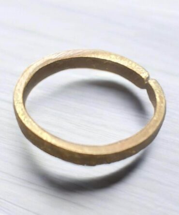 Anillo Bronce, ritualizado y personalizado, Sistema Fon de Benín