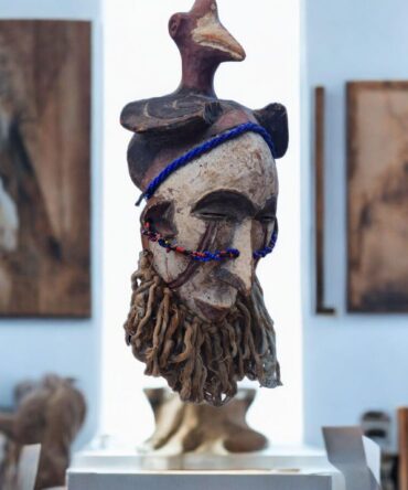 Máscara Antigua Salampasu (Congo) – Arte Africano y Misticismo de Galería