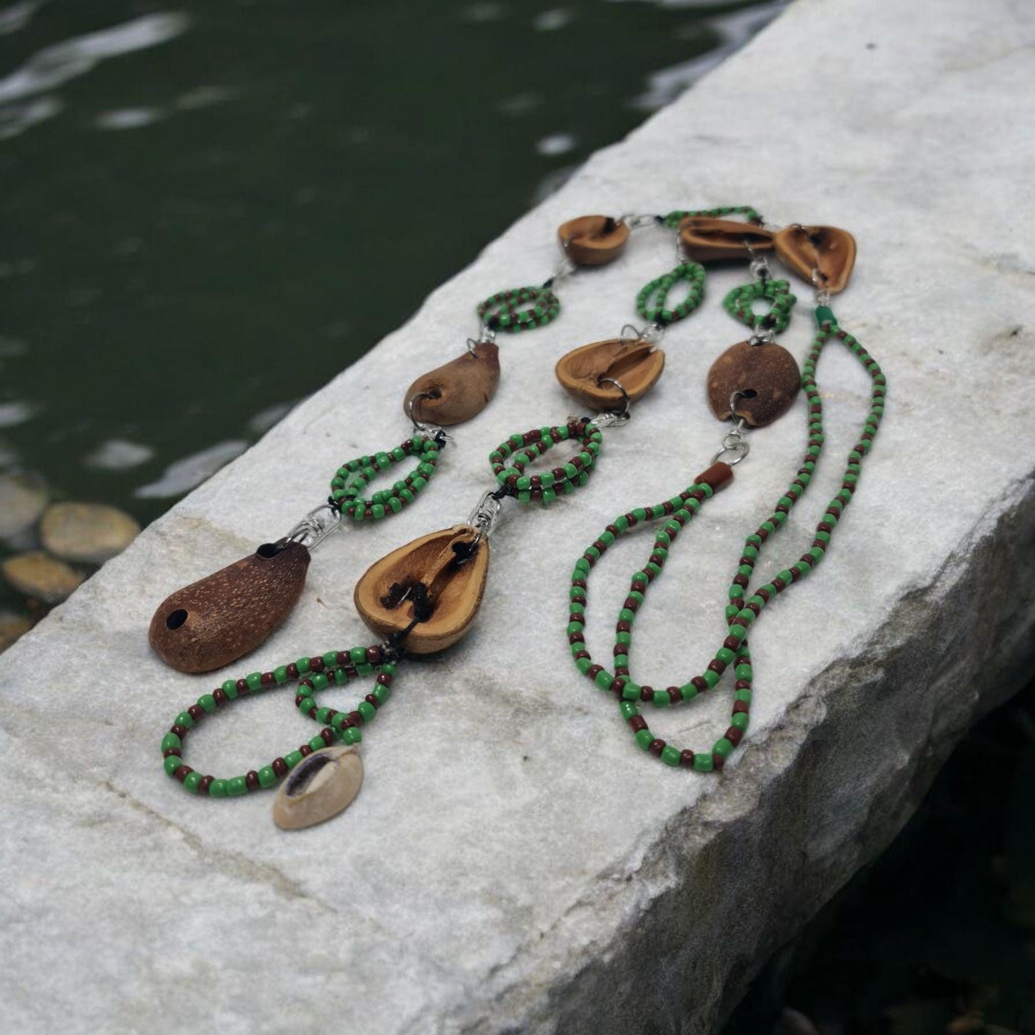 ekuele africano mazo Yoruba , semilla de Ifá, opele egbere. santería Babalawo
