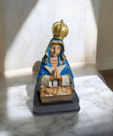 Figura de la Virgen de Altagracia en Resina , Santos y Vírgenes católicos , productos Religiosos